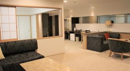 Urban Room with Tatami Area