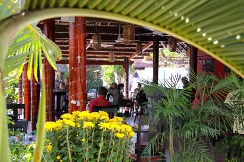 Xin Chao Hotel2