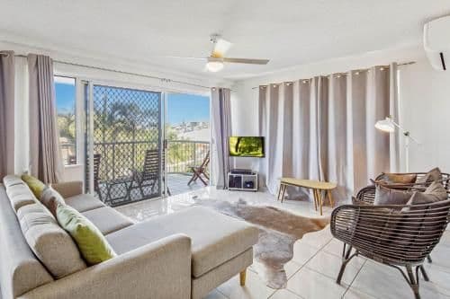 Executive Two-Bedroom Apartment with Sea View
