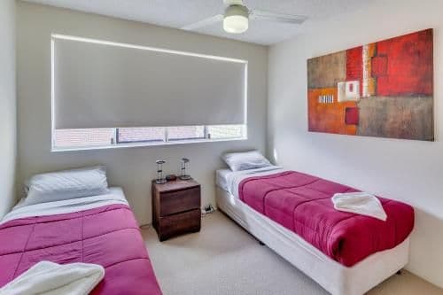 Executive Two-Bedroom Apartment with Sea View - Top Floor