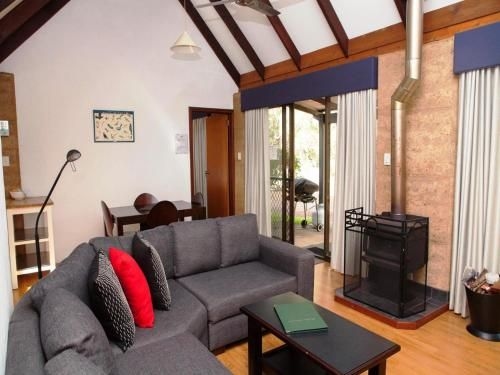 Bussells Bushland Cottages1
