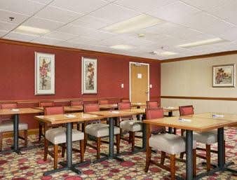 Baymont Inn & Suites Evansville North Baymont Inn & Suites Evansville North