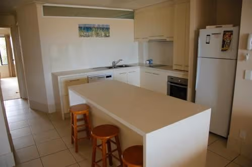 Deluxe Two-Bedroom Apartment with Air-Conditioning