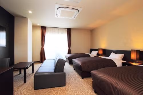 Deluxe Quadruple Room with Mt.Fuji and Lake View - Non-Smoking
