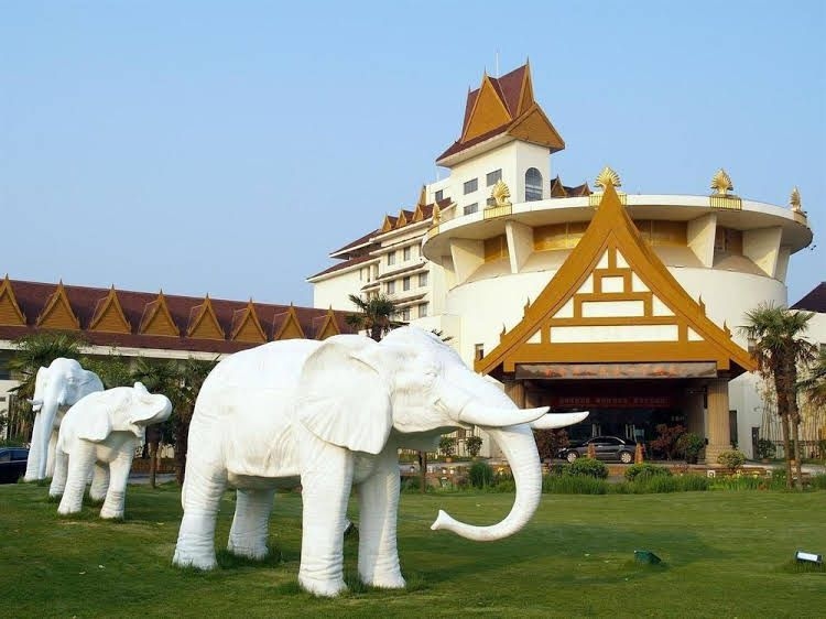 Oak Bay Garden Hotel3
