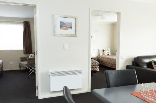 Deluxe Two-Bedroom Apartment