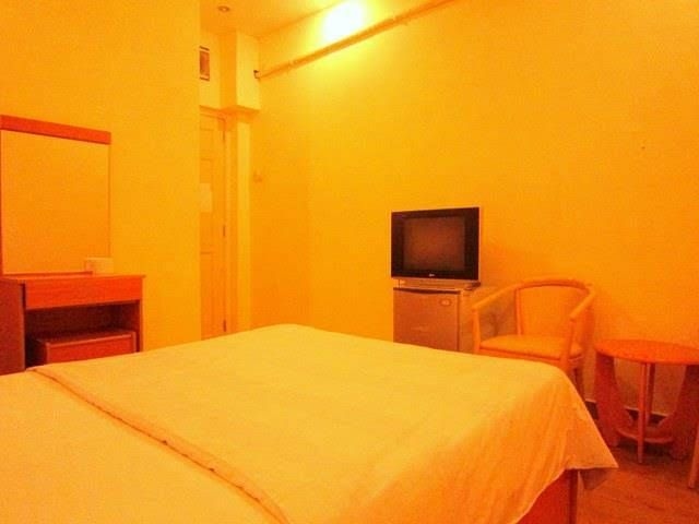 Tuong Hung Hotel3