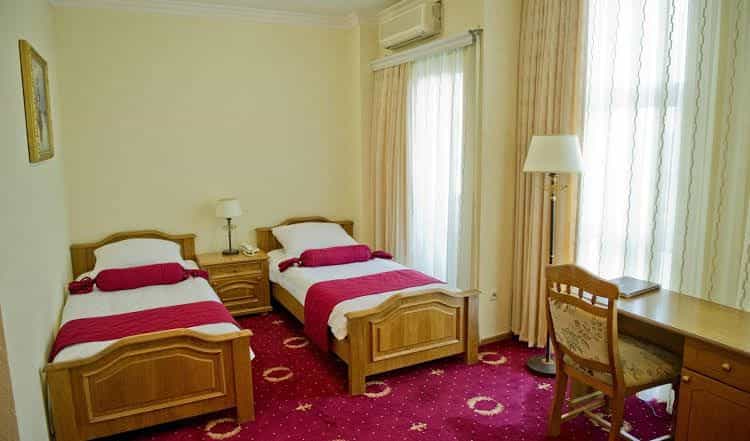 Hotel Victory