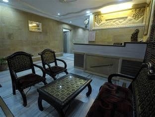 Hotel Bansuri Deluxe1