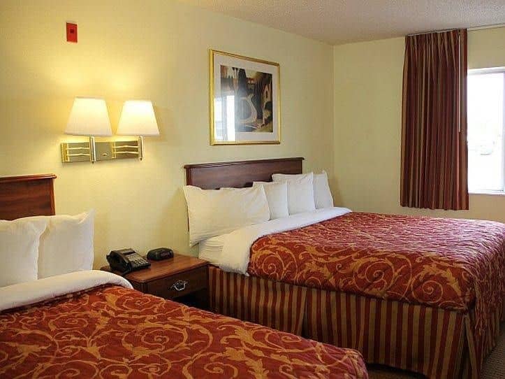 Home Towne Studios & Suites Tuscaloosa Home Towne Studios & Suites Tuscaloosa