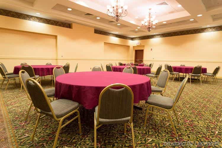 Drury Inn & Suites Indianapolis Northeast