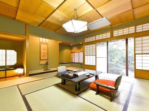 Suite with Tatami Area