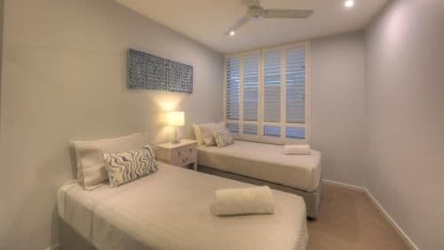 Two-Bedroom Apartment with Sea View - L3