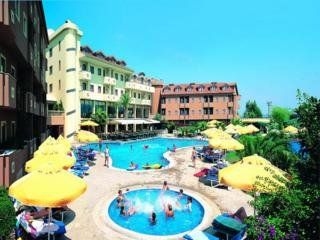 Monachus Hotel & Spa1