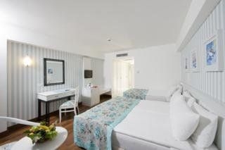 Monachus Hotel & Spa2