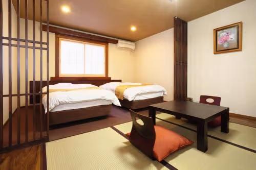 Twin Room with Tatami Area