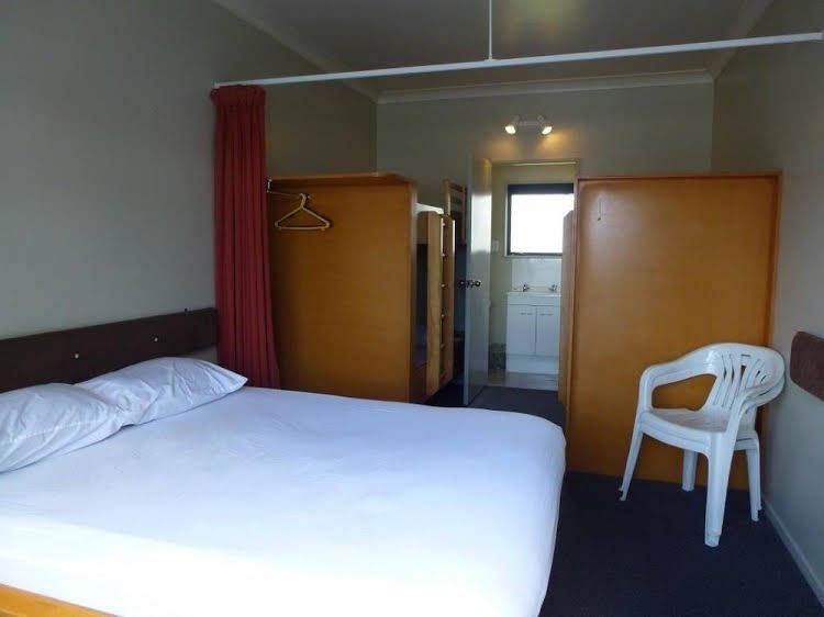 Golden Grove Holiday Park0