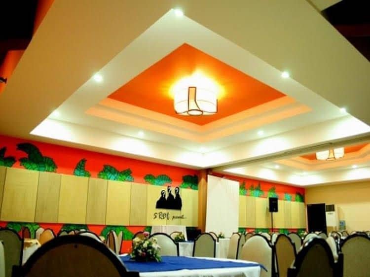 MO2 Westown Hotel - Mandalagan MO2 Westown Hotel - Mandalagan