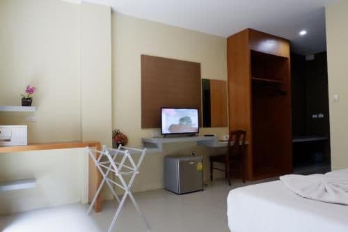 Economy Twin Room