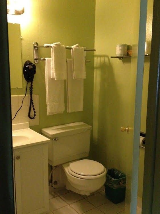 Parkview Motel0