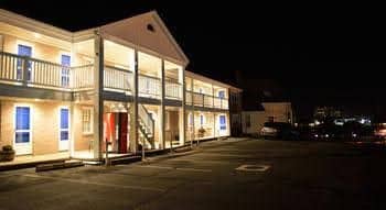 Cape Cod Harbor House Inn Cape Cod Harbor House Inn