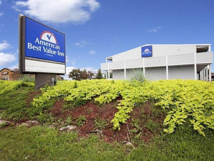 Americas Best Value Inn - Charles Town4