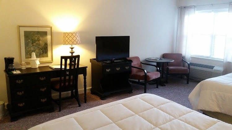 The Country Inn of Berkeley Springs4