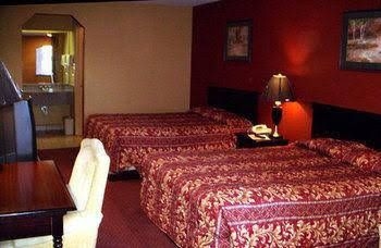Travelers Inn Channelview0