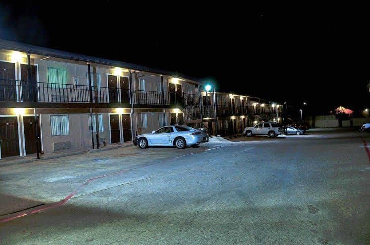 Luxury Inn Dallas Luxury Inn Dallas
