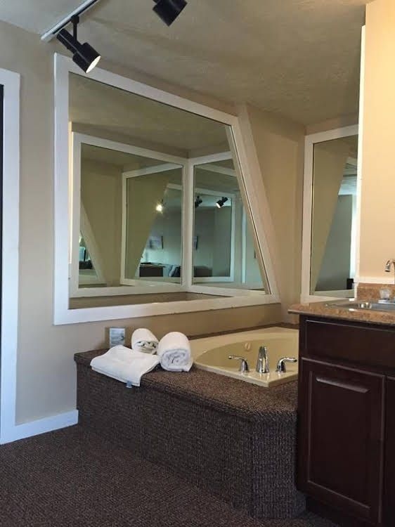 The Beach Haus - Traverse City0