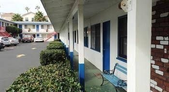 Beachwood Motel0