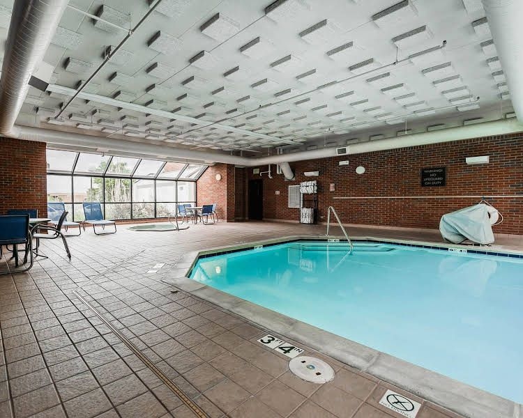 Rodeway Inn & Suites Denver4