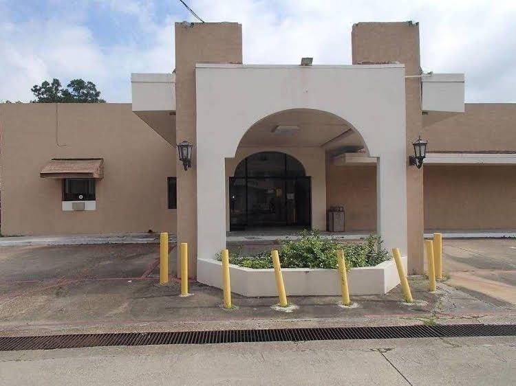 Royal Inn Lafayette1