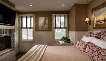 White Porch Inn2