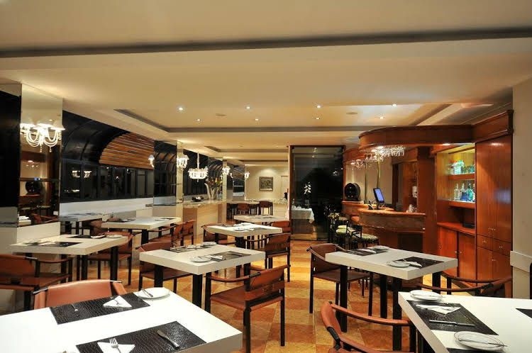 Cosmos Hotel3