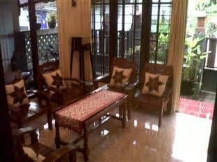 Pringgondani Yogyakarta Guesthouse Pringgondani Yogyakarta Guesthouse