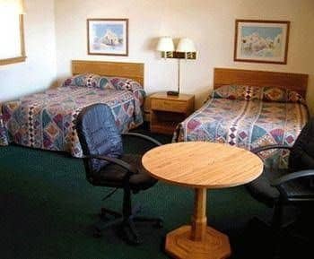 Skyline Motel Skyline Motel