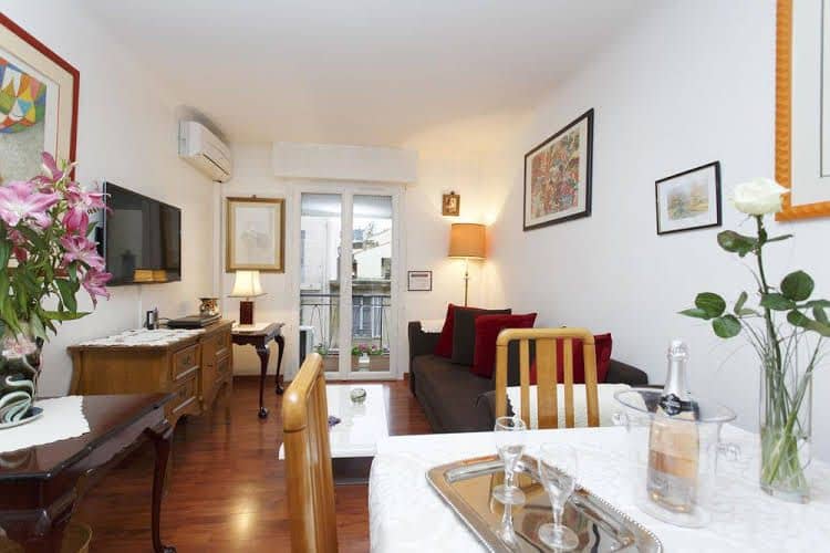 Prince of Wales Apartment Prince of Wales Apartment