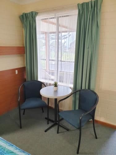 Executive Queen Room