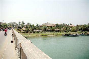 Waterside Resort & Spa0
