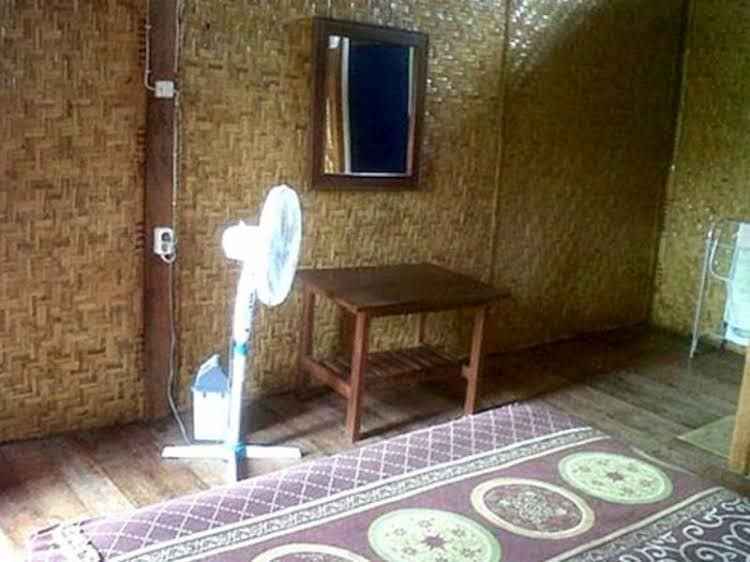 Banyuwedang Home Stay Banyuwedang Home Stay