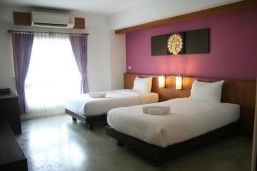 Deluxe Twin Room