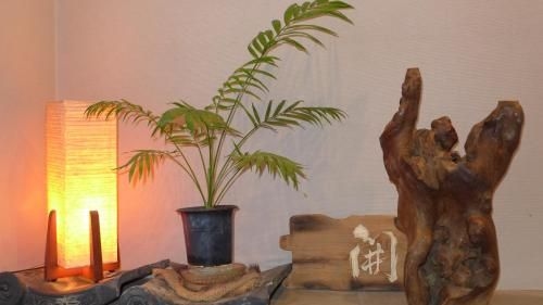 Fujiwara Ryokan1