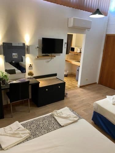 Family Room - Pet Friendly