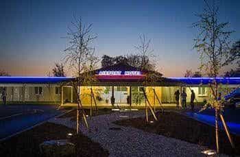Airport-Hotel