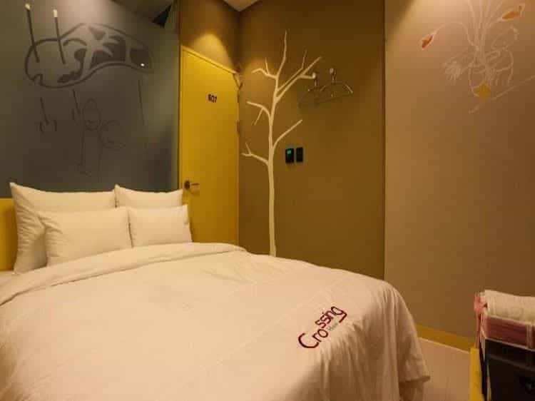 Crossing Hotel Crossing Hotel