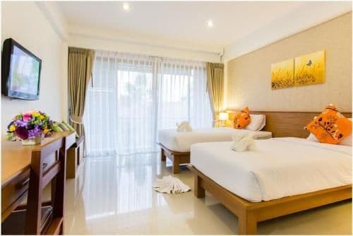Standard Twin Room