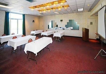 Motel 6 Staunton1