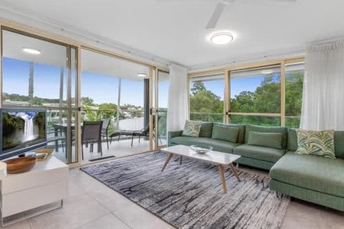 Two-Bedroom Sub-Penthouse Apartment