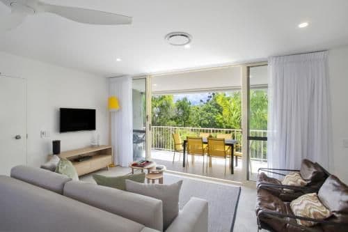 Two-Bedroom River/Park View Apartment